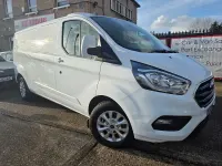 Used Ford Transit Custom Limited 130 HP (95 kW) 2020 White Van