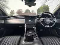 Used Jaguar XF Portfolio 300 HP (220 kW) 2018 Silver Estate
