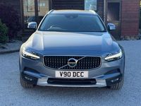 Usado Volvo V90 CC Pro 2017 Azul Carrinha