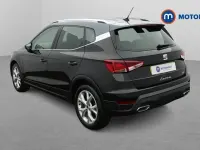 Begagnad Seat Arona FR 110 HK (80 kW) 2023 Svart SUV