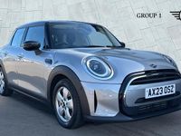 Begagnad Mini Cooper Comfort 136 HK (100 kW) 2023 Silver Halvkombi