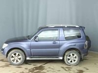 Usado Mitsubishi Shogun Elegance 168 HP (123 kW) 2007 Azul SUV