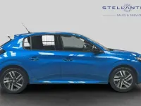 Used Peugeot 208 Allure+ 99 HP (72 kW) 2023 Blue Hatchback