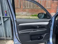 Used Mitsubishi Outlander P-HEV 121 HP (88 kW) 2015 Blue SUV