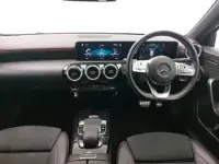 Begagnad Mercedes A180 Executive 116 HK (85 kW) 2018 Svart Halvkombi