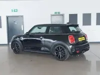 Used Mini Cooper S 192 HP (141 kW) 2015 Black Hatchback