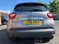 Used Renault Captur Dynamique 90 HP (66 kW) 2016 Grey SUV