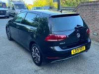 Używany VW Golf VII Match 150 KM (110 kW) 2019 Czarny Hatchback