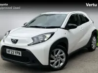 Used Toyota Aygo X PURE 72 HP (52 kW) 2023 Pure white (solid paint) SUV