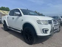 Used Mitsubishi L200 176 HP (129 kW) 2015 White Pickup
