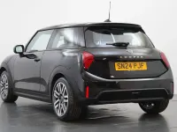 Used Mini Cooper S Hatch 201 HP (147 kW) 2024 Black Hatchback