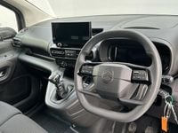 New Citroën Berlingo 101 HP (74 kW) 2025 Icy white MPV