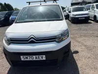 Used Citroën Berlingo Start 75 HP (55 kW) 2020 White MPV