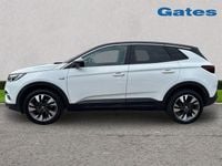 Used Vauxhall Grandland X SRi 2019 White SUV