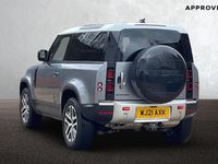 Used Land Rover Defender SE 200 HP (147 kW) 2021 Eiger grey SUV
