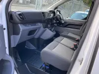 Used Peugeot Expert Premium 145 HP (106 kW) 2022 White Van
