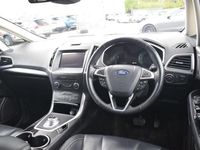 Usado Ford S-MAX Titanium 150 HP (110 kW) 2022 Prateado Monovolume