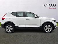Usado Volvo XC40 Momentum 150 HP (110 kW) 2018 Branco SUV