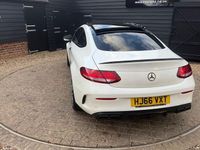 Usado Mercedes C63 AMG Premium 476 HP (350 kW) 2018 Coupé