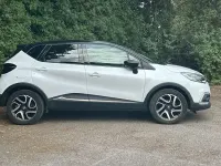 Used Renault Captur Dynamique 90 HP (66 kW) 2017 White/black SUV