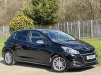 Used Peugeot 208 Signature Sky 82 HP (60 kW) 2019 Black Hatchback