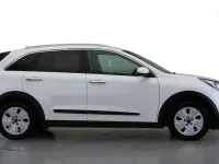 Used Kia Niro 141 HP (103 kW) 2018 White SUV