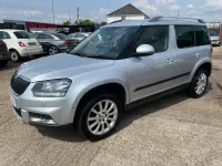 Used Skoda Yeti SE 110 HP (80 kW) 2015 Silver SUV