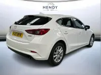 Used Mazda 3 117 HP (86 kW) 2017 White Hatchback