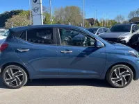 Used Hyundai i10 Premium 79 HP (58 kW) 2025 Blue Hatchback