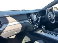 Used Volvo S60 R-Design 250 HP (183 kW) 2019 Red Sedan