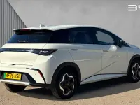 Nuevo BYD Dolphin Active 69 kW (95 CV) 2025 Blanco Utilitario