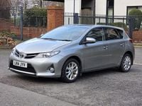 Used Toyota Auris 132 HP (97 kW) 2014 Grey Hatchback