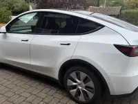Used Tesla Model Y Long Range AWD 286 kW (389 HP) 2025 SUV