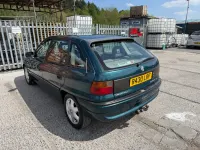 Second-hand Vauxhall Astra 1997 Verde Hatchback