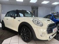 Used Mini Cooper S Hatch 192 HP (141 kW) 2014 White Hatchback