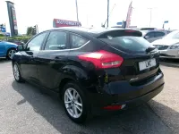 Used Ford Focus Zetec 125 HP (91 kW) 2015 Black Hatchback