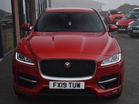 Used Jaguar F-Pace R-Sport 180 HP (132 kW) 2019 Red SUV