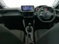 Gebraucht Peugeot 208 Style 101 PS (74 kW) 2025 Schwarz Kleinwagen