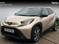 Used Toyota Aygo X 72 HP (52 kW) 2023 Beige SUV