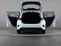 Used Kia Ceed 160 HP (117 kW) 2023 White Hatchback