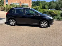 Used Peugeot 2008 Active 82 HP (60 kW) 2015 Black SUV