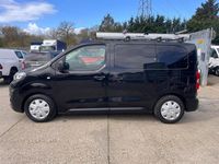 Second-hand Peugeot Expert 2019 Negru Van