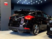 Used Ford Focus ST 185 HP (136 kW) 2016 Black Hatchback