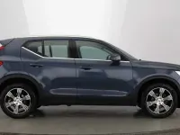 Usado Volvo XC40 Inscription 161 CV (118 kW) 2022 Azul SUV