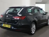 Used Seat Leon SE Dynamic 110 HP (80 kW) 2016 Black Estate