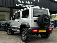 Usado Suzuki Jimny 101 HP (74 kW) 2024 Prateado SUV