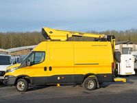 Used Iveco Daily 170 HP (125 kW) 2016 Yellow Van