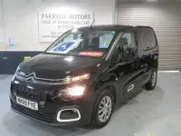 Used Citroën Berlingo Feel 101 HP (74 kW) 2020 Black MPV