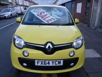 Used Renault Twingo Dynamique 70 HP (51 kW) 2014 Yellow Hatchback