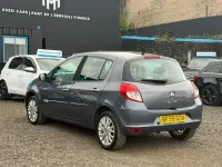 Used Renault Clio II Dynamique 2009 Blue Hatchback